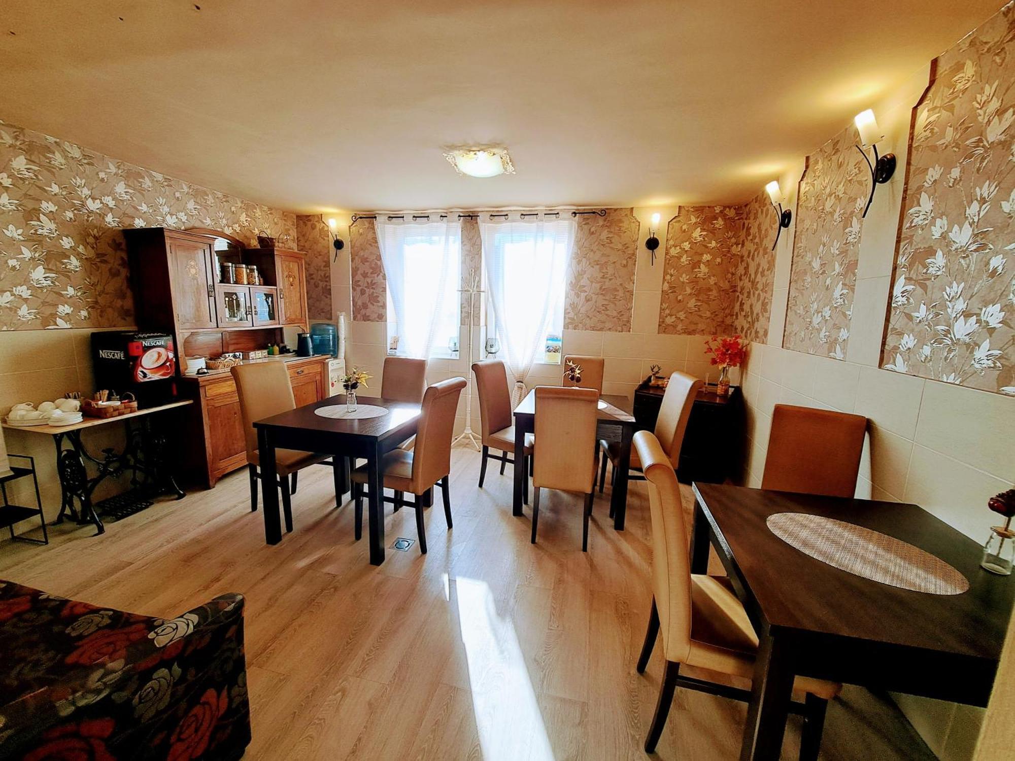 Orient Apartmanhaz Eger Exterior foto